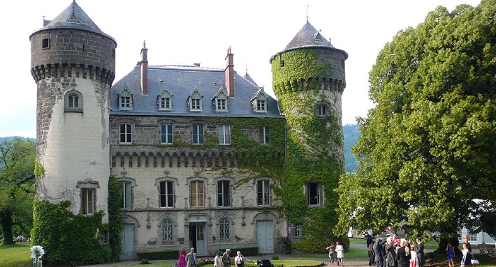 Photo du château de Sédaiges dans le Cantal