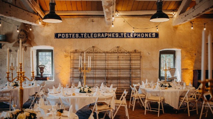 Photo de la salle de mariage du Château de Bois Rigaud en Auvergne