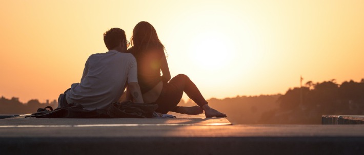 Photo d'un couple lors d'un voyage de noces