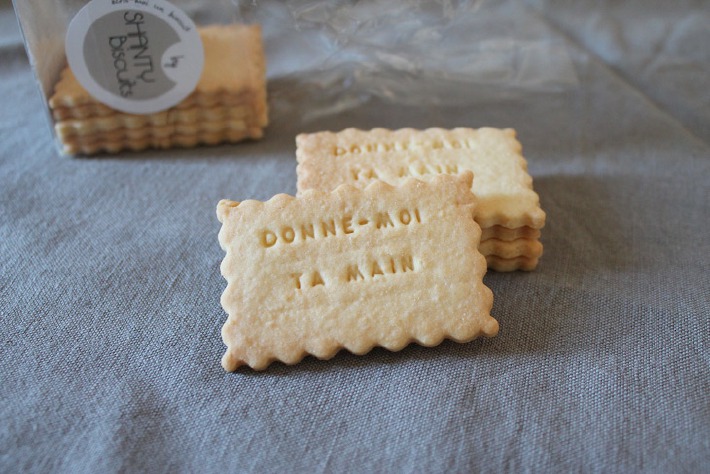 Biscuits personnalisables Shanty Biscuits pour un mariage.