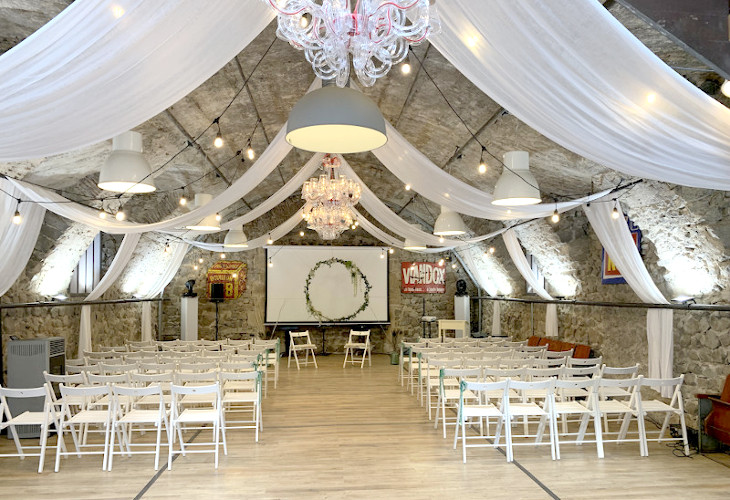 Salle de mariage du Château de Boisrigaud dans le Puy-de-Dôme