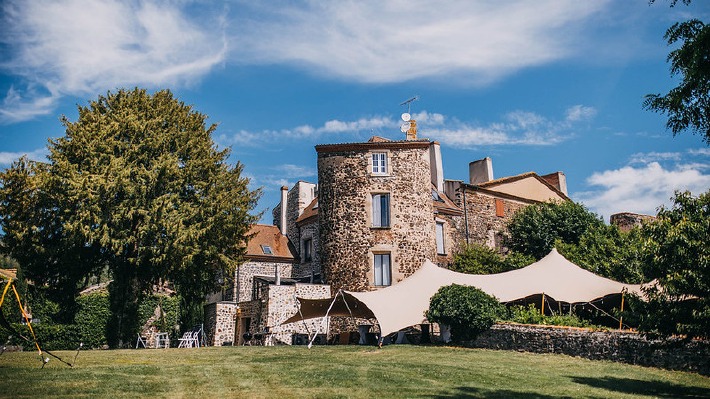 Panoramic view of château de Bois Rigaud, a beautiful wedding venue in France