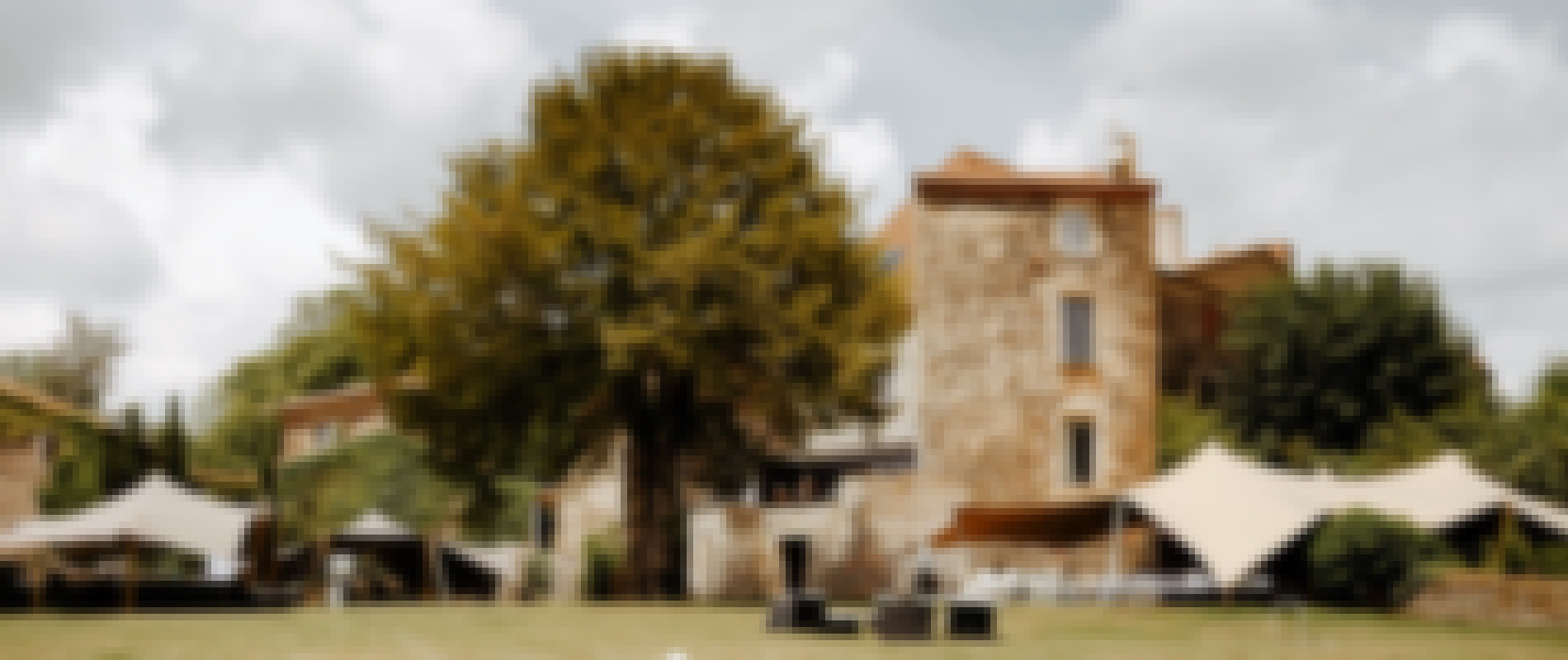 Photo des jardins du château mariage de Bois Rigaud en Auvergne.